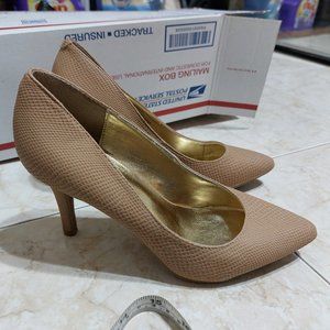 143 Sexy Comfort Heels Pumps